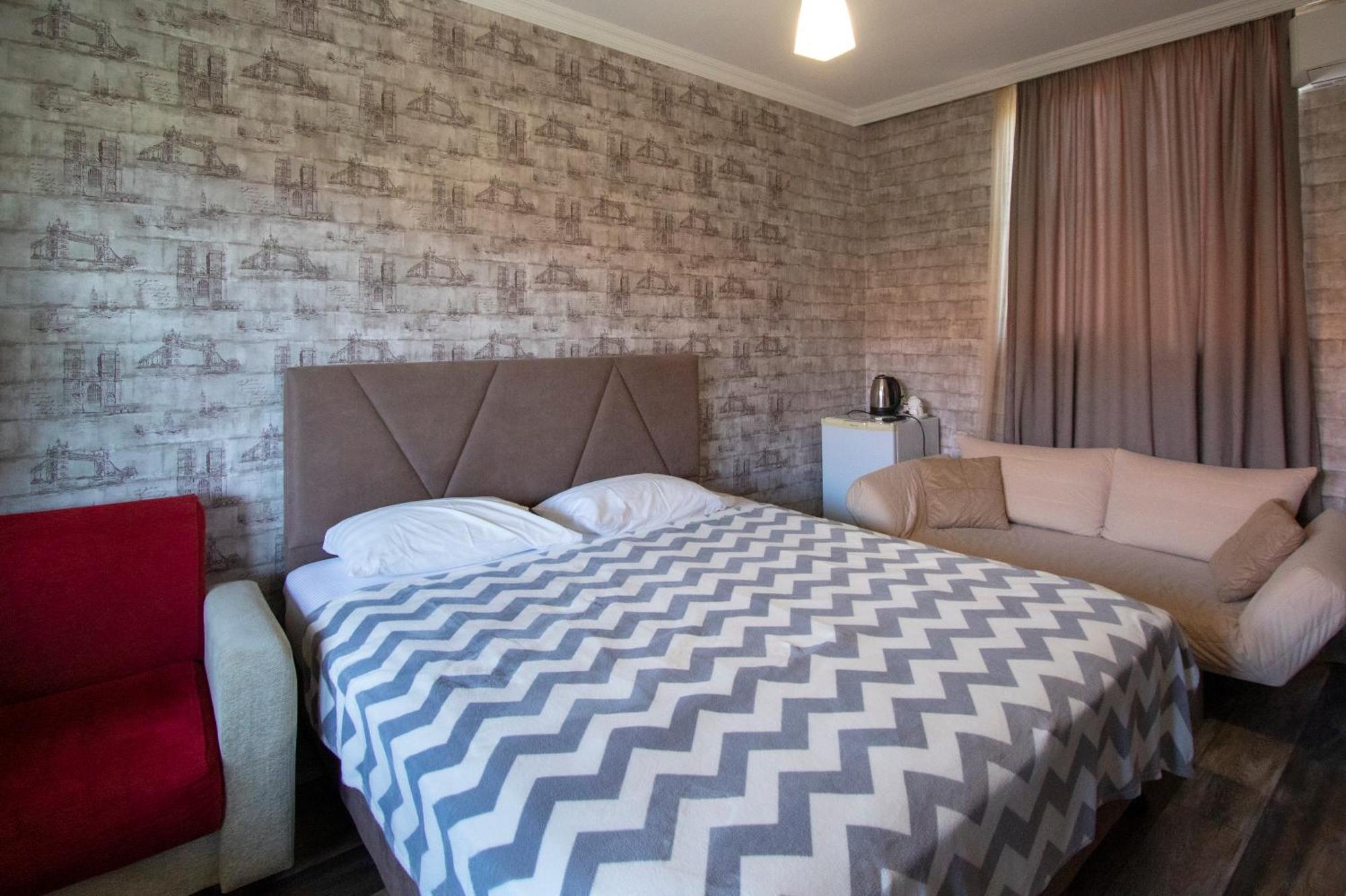 Hotel Smile Kobuleti Exterior photo